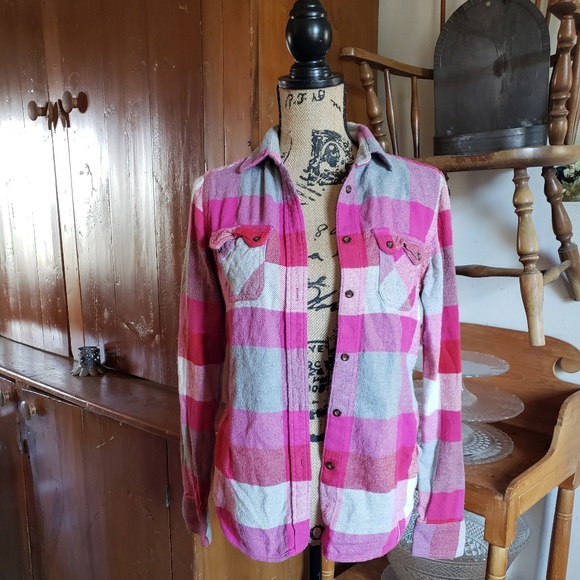 American Eagle Outfitters Flannel - Picture 1 of 4